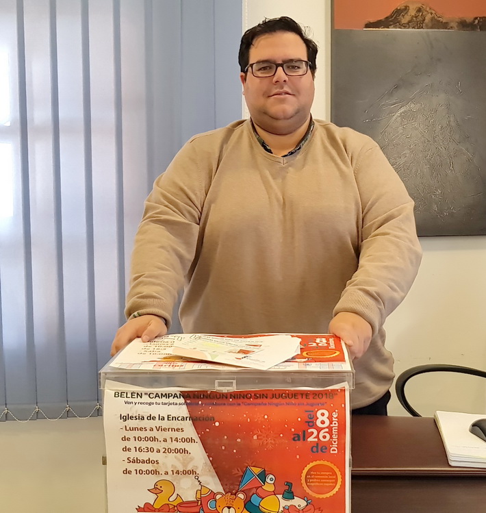 Ocho vecinos reciben el premio a la solidaridad por la campaña ‘Ningún Niño Sin Juguete’